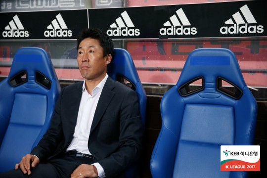 이기형 감독, "10일간 휴식기, 공격력 보강에 집중" 이기형 감독, "10일간 휴식기, 공격력 보강에 집중"