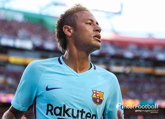 네이마르, 계획된 행사 취소...이유는 PSG 行 네이마르, 계획된 행사 취소...이유는 PSG 行