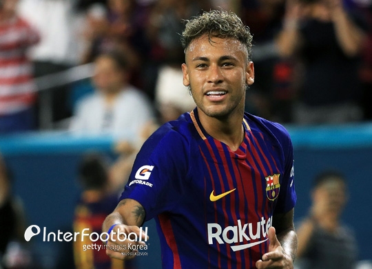 PSG, 48시간 내 네이마르 영입 원해(佛 RMC) PSG, 48시간 내 네이마르 영입 원해(佛 RMC)