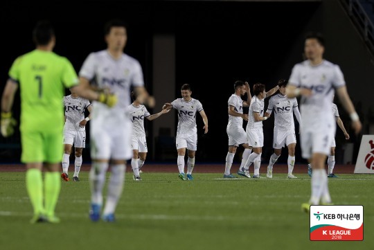 서울E, '원정팀 무덤' 안산 원정서 2-0 완승 서울E, '원정팀 무덤' 안산 원정서 2-0 완승
