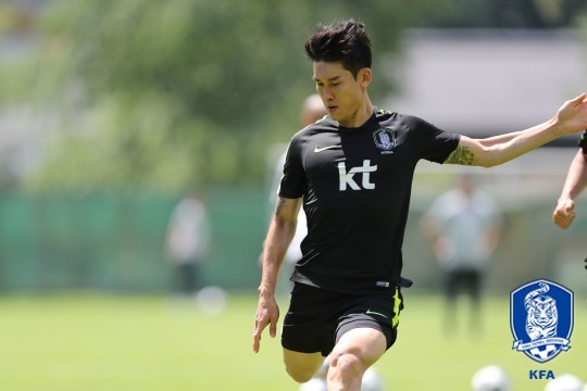 '이마 부상' 이용, "스웨덴전 출전 문제 없다"(일문일답) '이마 부상' 이용, "스웨덴전 출전 문제 없다"(일문일답)